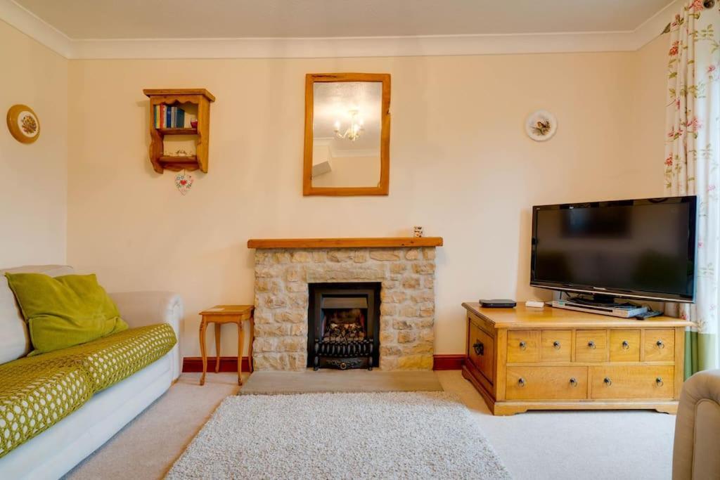 Barley Cottage Whittington  Εξωτερικό φωτογραφία