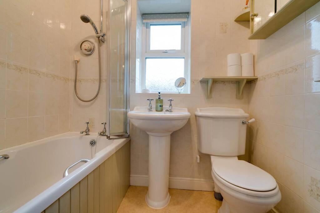 Barley Cottage Whittington  Εξωτερικό φωτογραφία