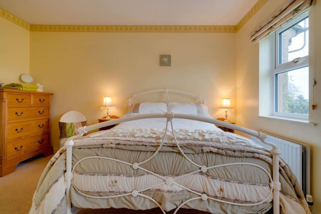 Barley Cottage Whittington  Εξωτερικό φωτογραφία
