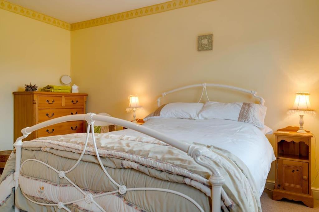 Barley Cottage Whittington  Εξωτερικό φωτογραφία